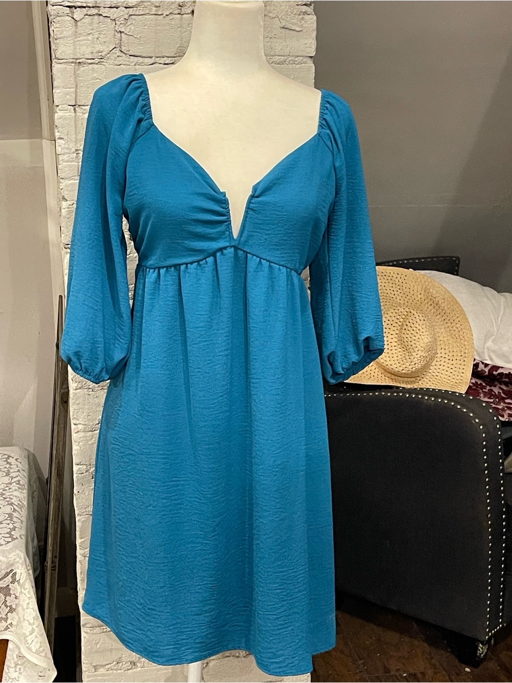 Teal V-Neck Empire-Style Long Sleeve Dress
